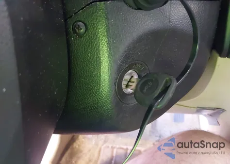 2008 Saturn Vue 4-Cyl Xe z USA, uszkodzony, nr VIN 3GSCL33P98S642174